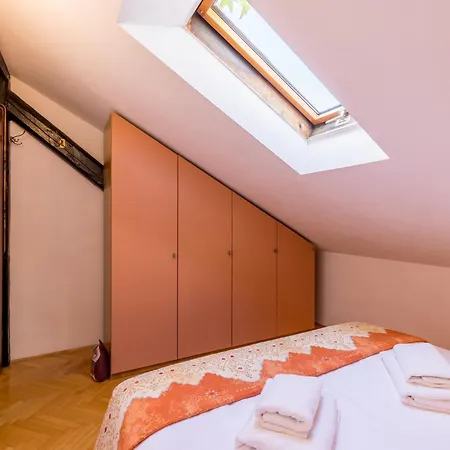 アパート Amorina *